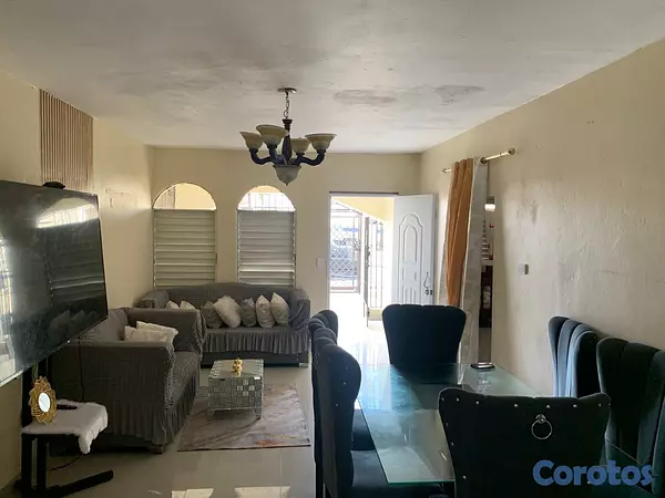 casas - SE VENDE CASA EN ANDRES, BOCA CHICA, A 1 ESQ. DE L 2