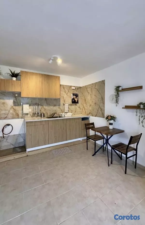 apartamentos - Descripción
🏡✨ Las Cayenas – Apartamento de 3 habitaciones totalmente renovado. 3