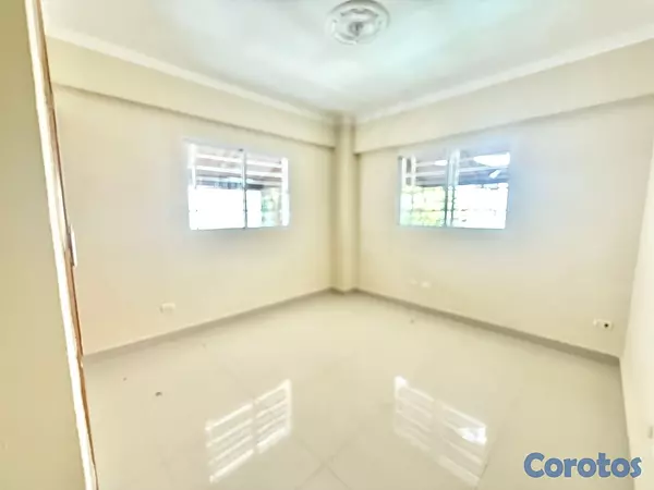 apartamentos - vendo en el millón piso 4 tres habitaciones 2.5 baños dos parqueos servicio  7