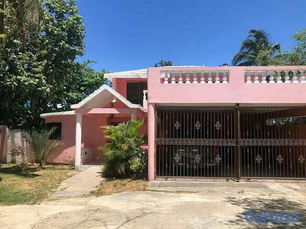 casas - SE Vende Casa Piedra Blanca de Haina 6