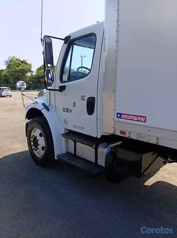 camiones y vehiculos pesados - 2013 FREIGHTLINER NUNCA A TRABAJO EN EL PAÍS  4