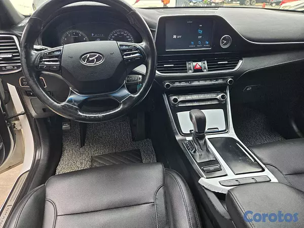 carros - HYUNDAI GRANDEUR 2018 BLANCO 8
