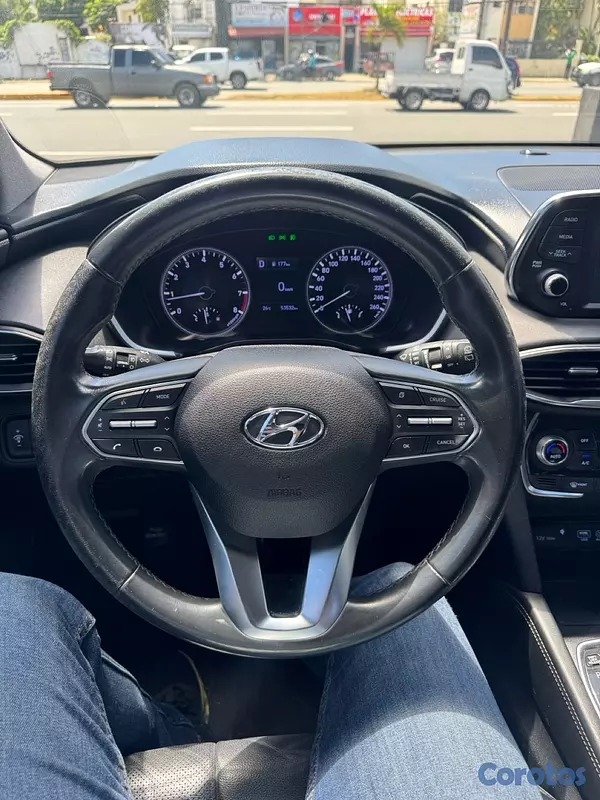 jeepetas y camionetas - Hyundai Santa Fe 2020 11