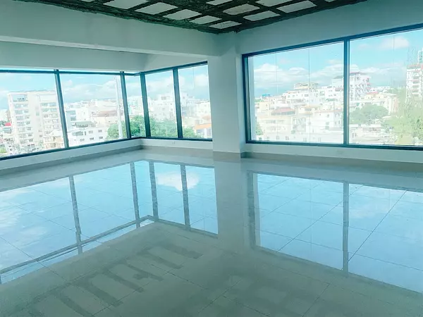 oficinas y locales comerciales - Local en Bella vista  3