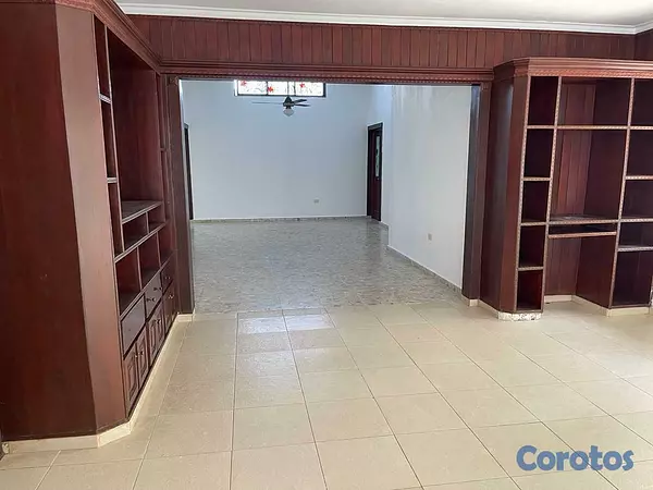 casas - Alquiler de Casa en el Millon  8