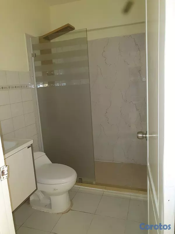 apartamentos - Se vende Apartamento en el ens. La paz de 2 dormitorio.  negociable  13