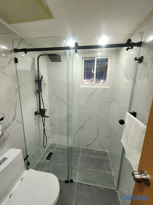 negocios en venta - mamparas, cabinas, puertas abatibles, corredizas tenemos todo y más 6