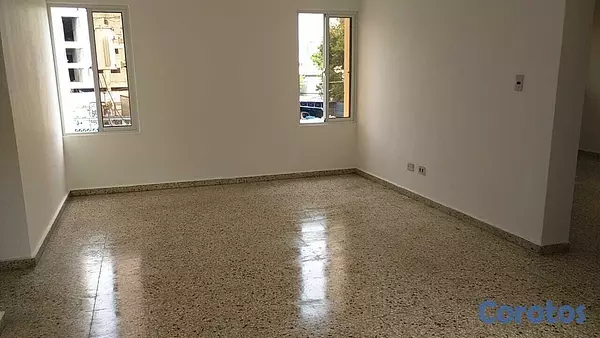 apartamentos - Alquilo espacioso y fresco Apartamento en Distrito 6