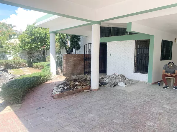 casas - Casa con fines comerciales  5