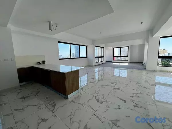 apartamentos - Apartamento en alquiler en los cacicazgo de tres habitaciones 5