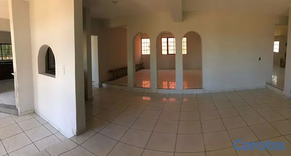 casas - SE Vende Casa Piedra Blanca de Haina 7