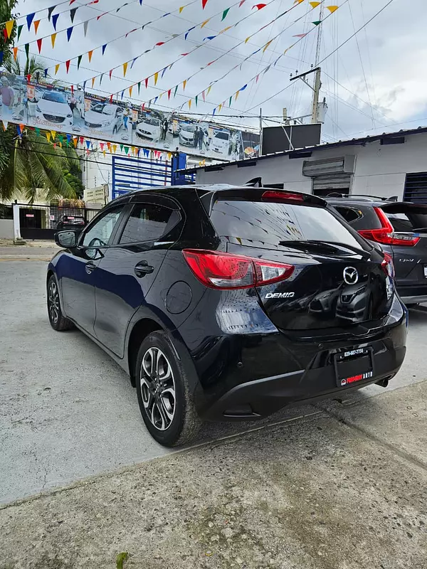 carros - MAZDA DEMIO 3