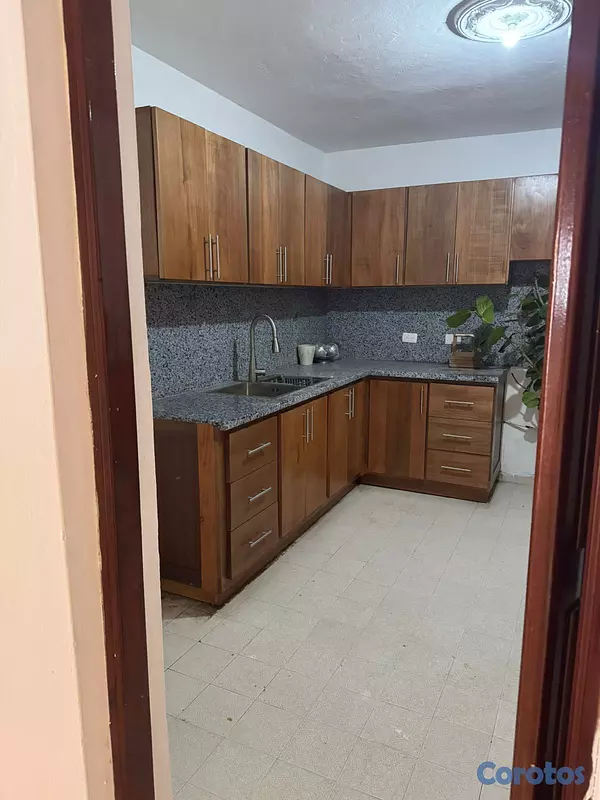 apartamentos - Apartamento exclusiva Av. Anacaona Torre Mirador I 5