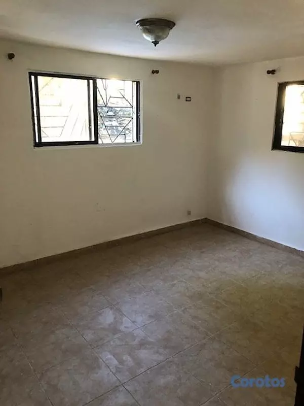 casas - CASA EN ALQUILER SEMISOTANO 8