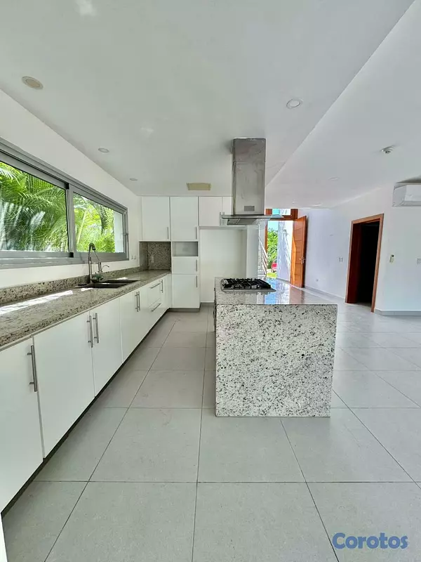 casas vacacionales y villas - Villa en Venta y Alquiler PLAYA NUEVA ROMANA 2