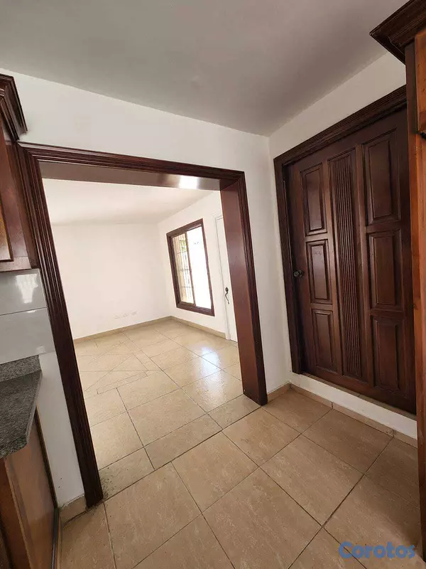 casas - SE VENDE AMPLIA CASA EN COLINAS DE LOS RIOS 6