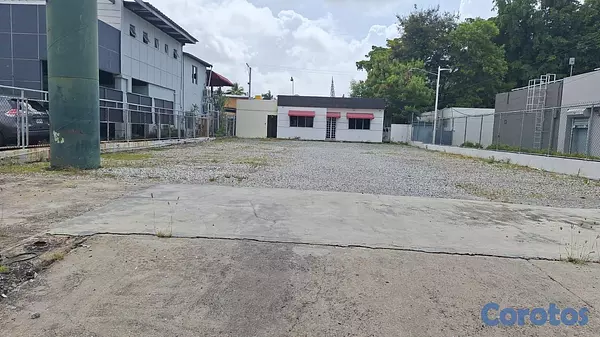 solares y terrenos - En Alquiler Solar para Dealer en los Prados 3