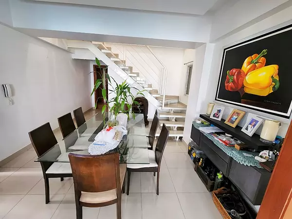 apartamentos - Penthouse en venta, Gazcue USD$275,000
> Piso 8 y 9
 8
