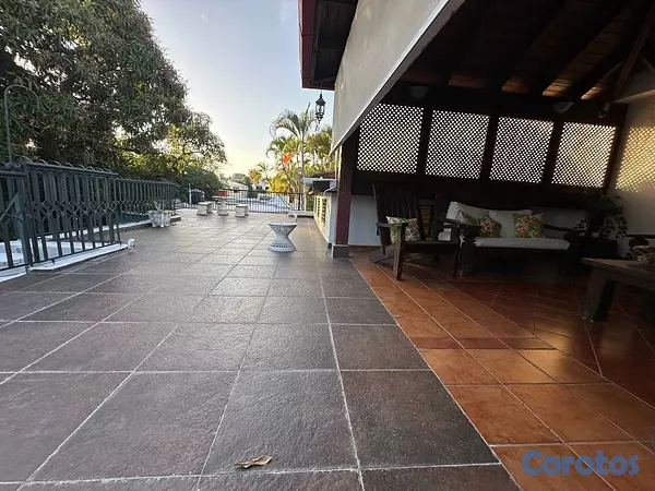 casas - Casa en venta: Urbanización Fernández Santo domingo D.N 2