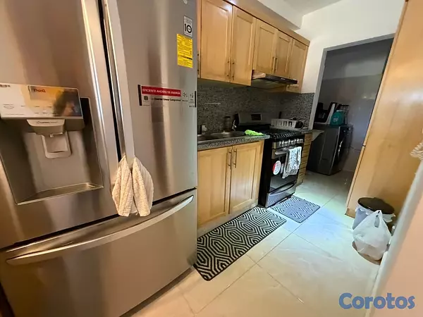 apartamentos - vendo independencia klm 7 piso 3 dos habitaciones dos baños balcón parqueo  5