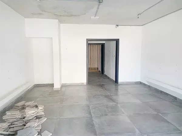 oficinas y locales comerciales - Local céntrico en Naco  7