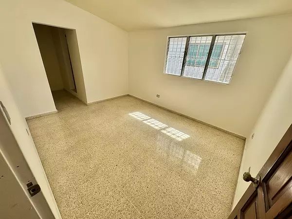 casas - Casa en Alquiler LOS CACICAZGOS 7