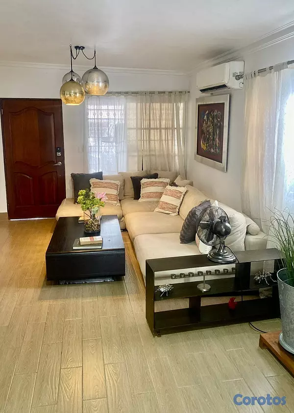 casas - Casa Res. Carmen María excelentes condiciones  11