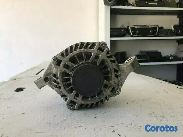 accesorios para vehiculos - Vendo FORD ESCAPE ALTERNADOR AÑO 2014 2