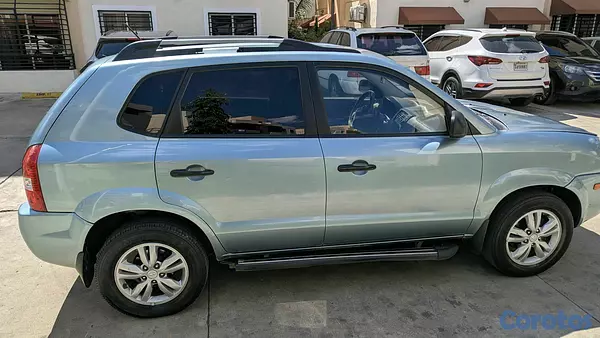 jeepetas y camionetas - Hyundai Tucson 2009 en excelente condiciones 4