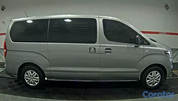 otros vehiculos - HYUNDAI GRAND STAREX 2020 GRIS 11