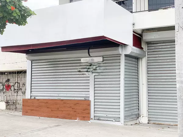 oficinas y locales comerciales - Local primer nivel centrico 5