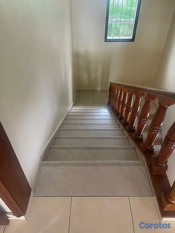 casas - Casa en Alquiler – Ideal para Negocio u Oficina Ub 14