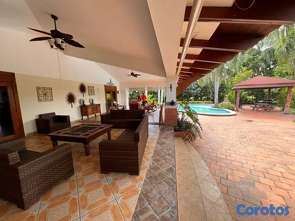 casas vacacionales y villas - Villa amueblada en Juan Dolio Metro Country Club 4