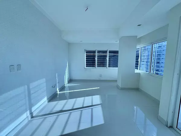penthouses - Vendo Pent-house en Urbanización Real 8