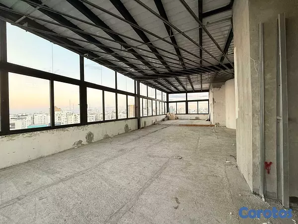 oficinas y locales comerciales - local de Oficina Corporativa en Piantini pisos 11  4