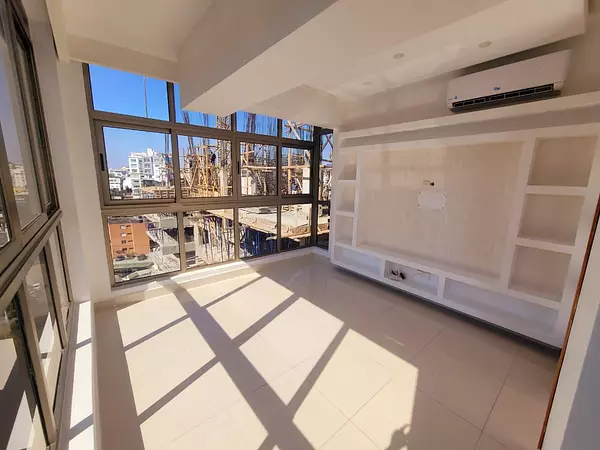 apartamentos - Se alquila apartamento en Naco con Linea blanca 6