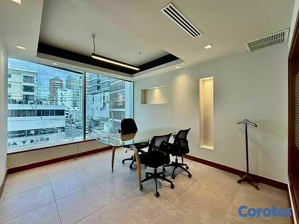 oficinas y locales comerciales - Oficina corporativo en Piantini  2