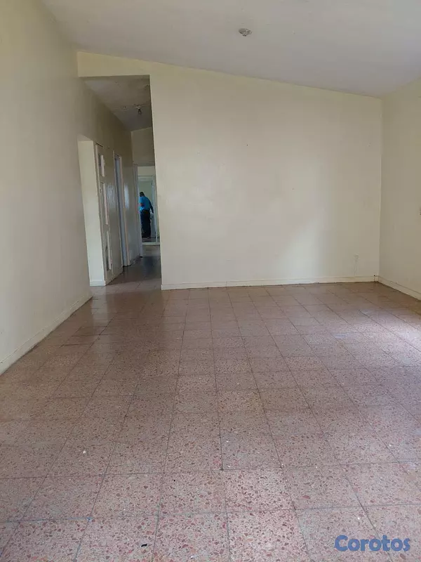 casas - Casa sola de oportunidad próximo a la charles de g 4