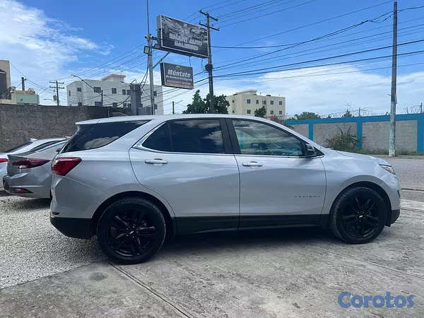 jeepetas y camionetas - CHEVROLET EQUINOX LT 2021 3