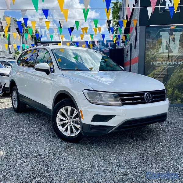 jeepetas y camionetas - VOLKSWAGEN TIGUAN S 2020 4