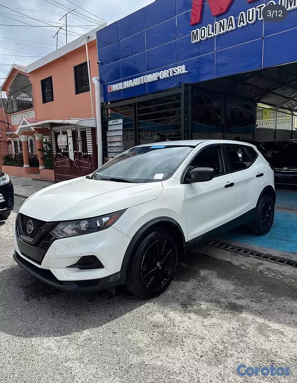 jeepetas y camionetas - Nissan Rogue Sport 2021 3
