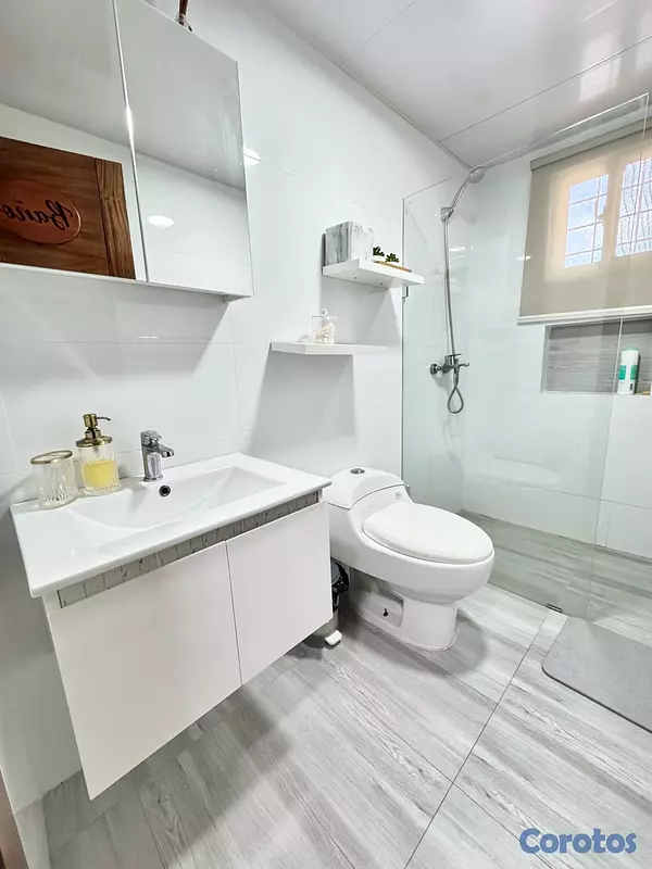 casas -  Apartamento Totalmente Amueblado en Venta , Residencial Torre Real VI  11