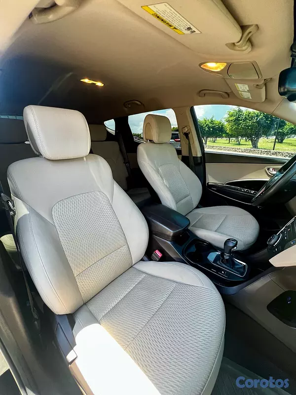 jeepetas y camionetas - Hyundai Santa Fe 2018 12