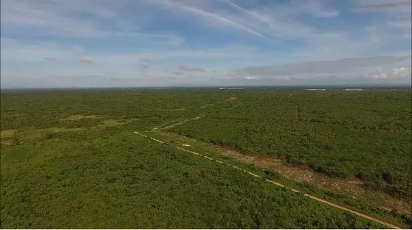 solares y terrenos - TERRENOS EN VENTA EN BOCA CHICA REPÚBLICA DOMINICANA. 610,564M2 M2 4