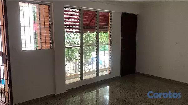 oficinas y locales comerciales - se alquila local  7