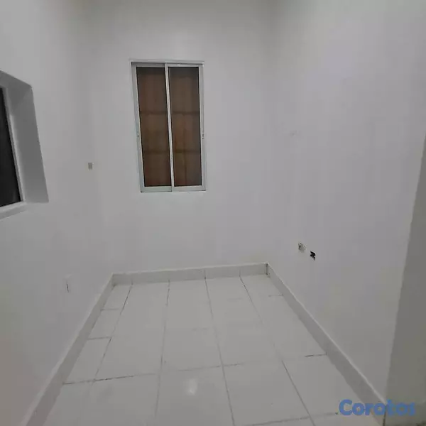 oficinas y locales comerciales - Local para oficinas 1er nivel en Gazcue 3