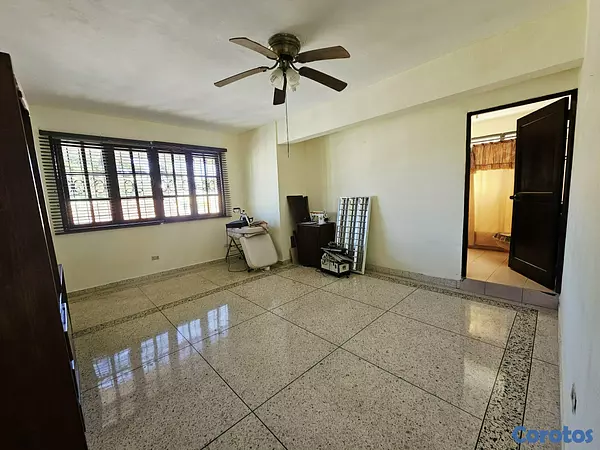 casas - Alquiler de Casa en Ensanche Julieta Morales 6