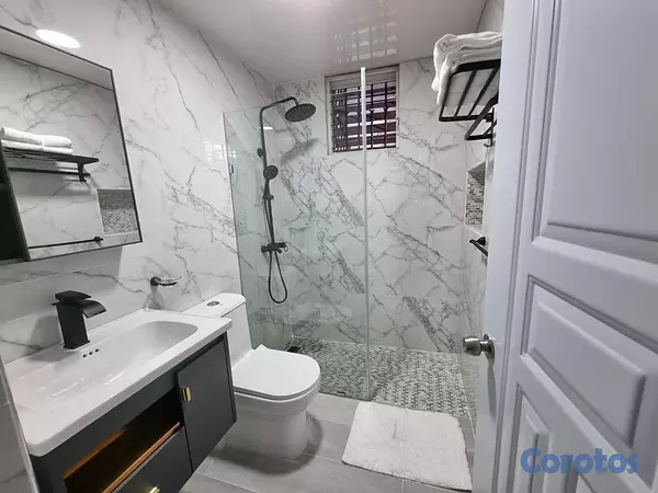 apartamentos - Apartamento de Venta en Las Colinas, Santiago 5