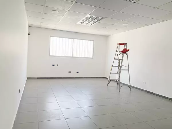 oficinas y locales comerciales - Local comercial céntrico  2