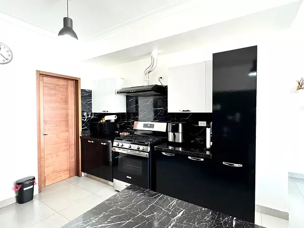 apartamentos - *📍Serrallés * Apartamento en venta Amplio 2